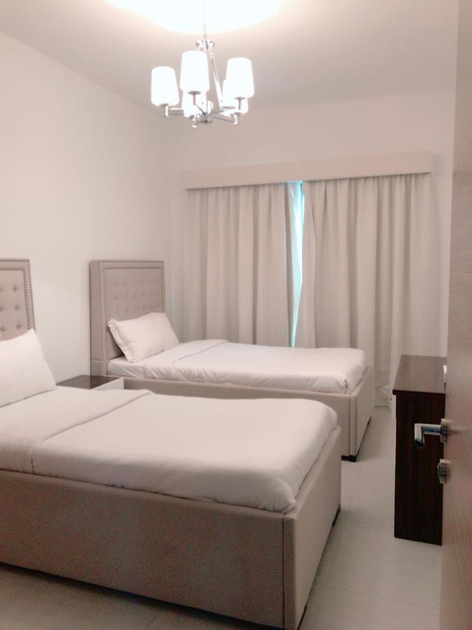 Stout Apartments Al-Manamah Bagian luar foto