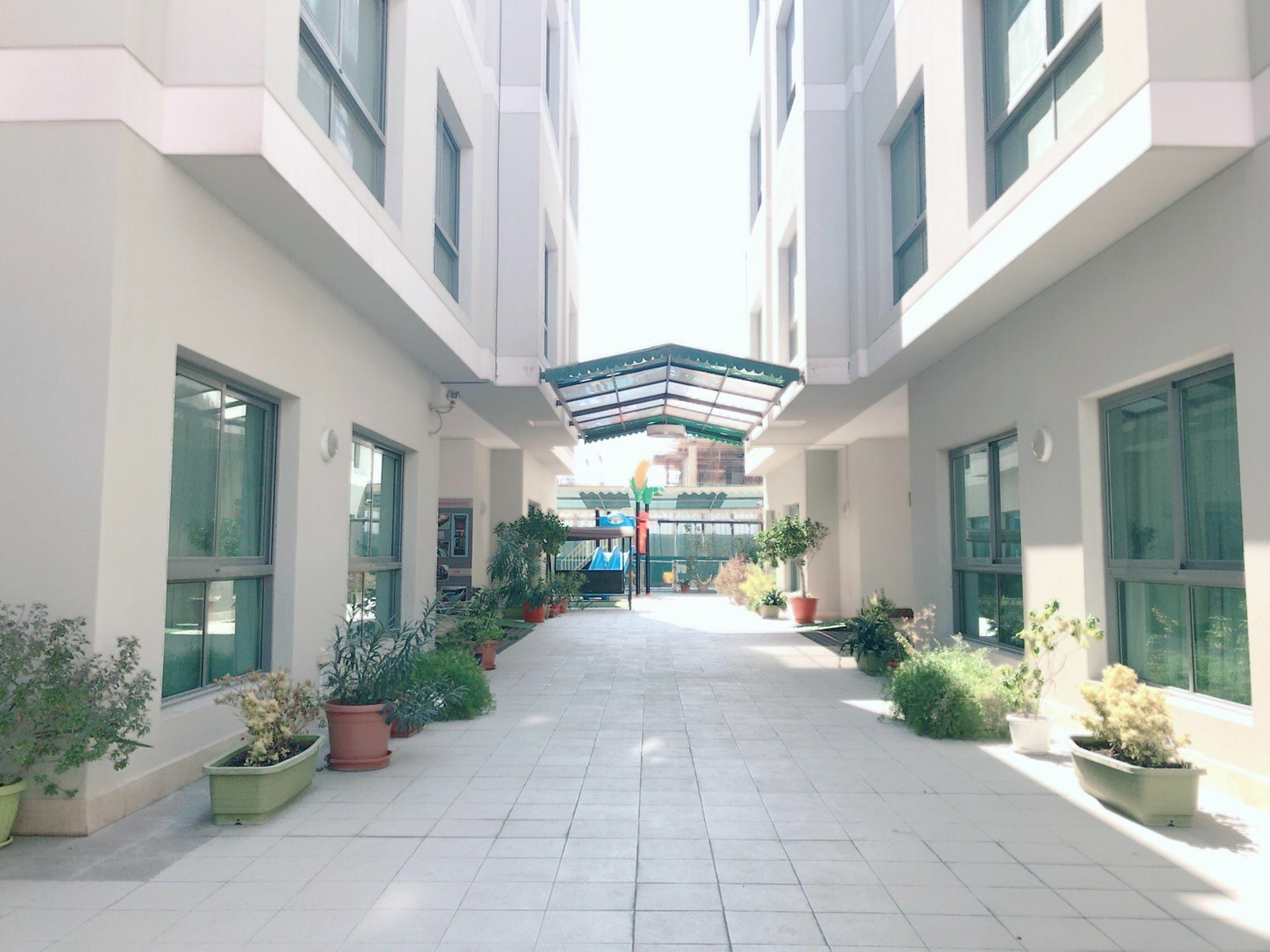 Stout Apartments Al-Manamah Bagian luar foto